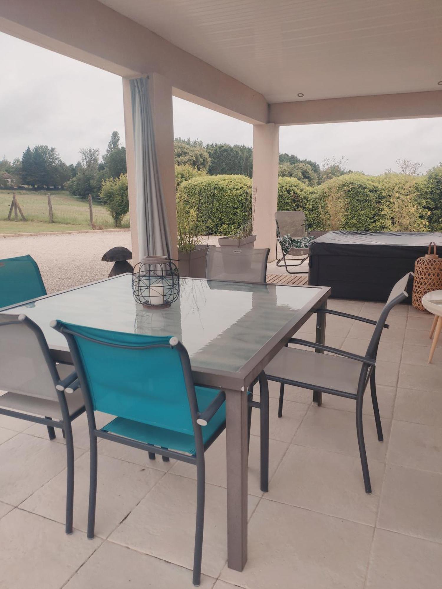Maison 3 Etoiles Avec Piscine Et Jacuzzi Exterieur Pres De Sarlat Saint-Vincent-le-Paluel Luaran gambar